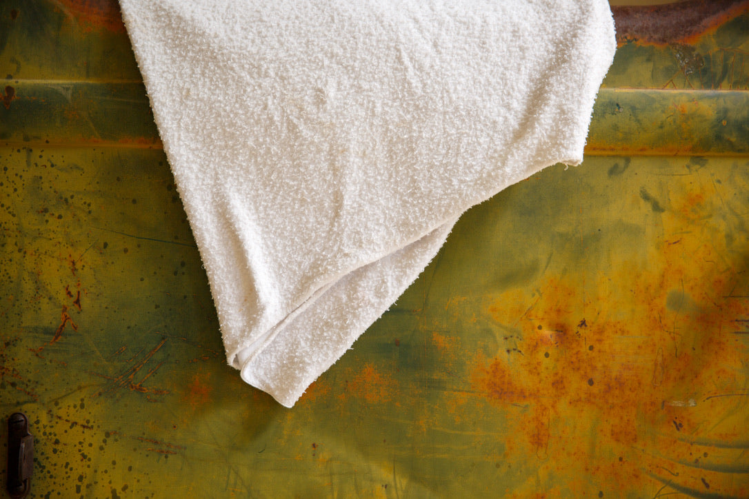 REVERSE FLEECE SWEATSHIRT - WHITE