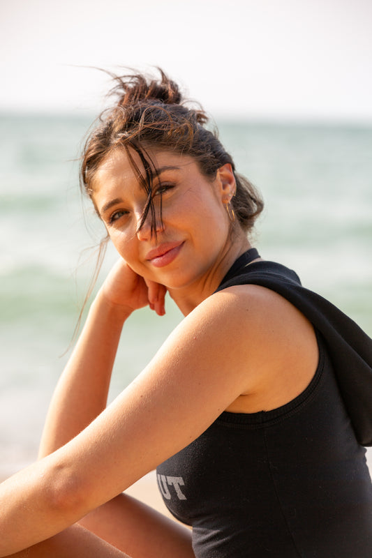 HOODED KNOCKOUT TANK - BLACK