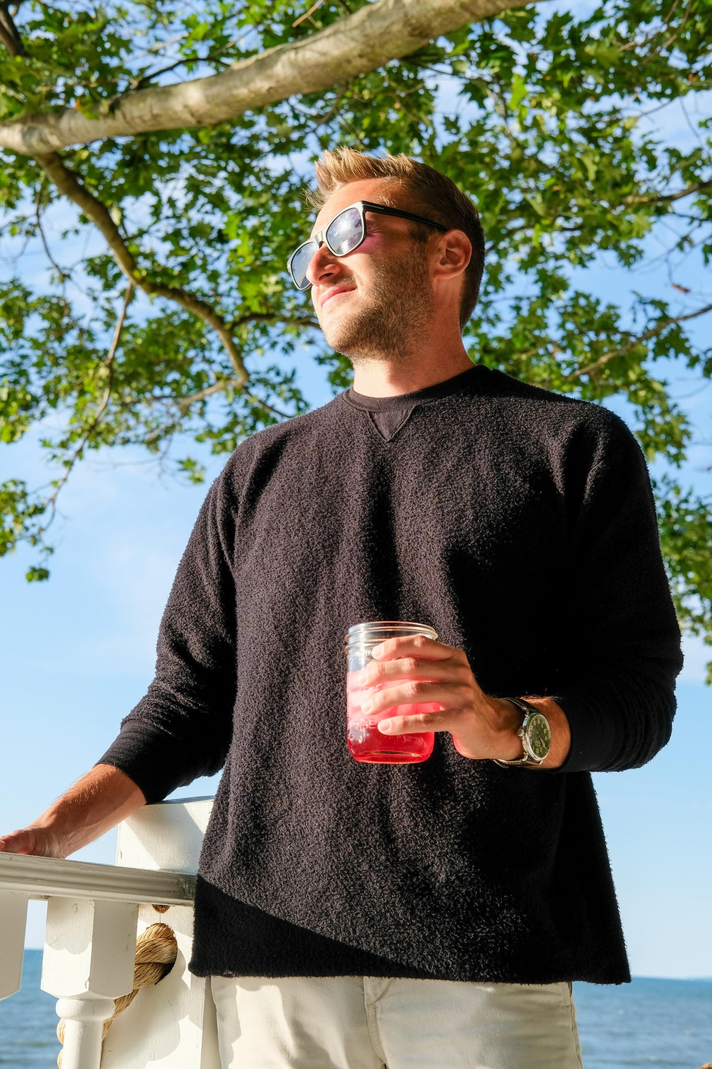REVERSE FLEECE SWEATSHIRT - BLACK