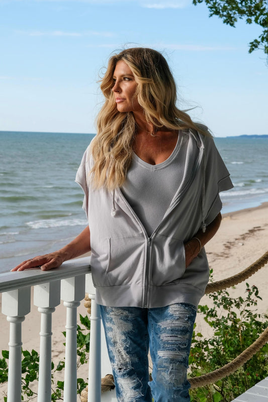 CUT OFF SWEATSHIRT W/HEART - ANTIQUE