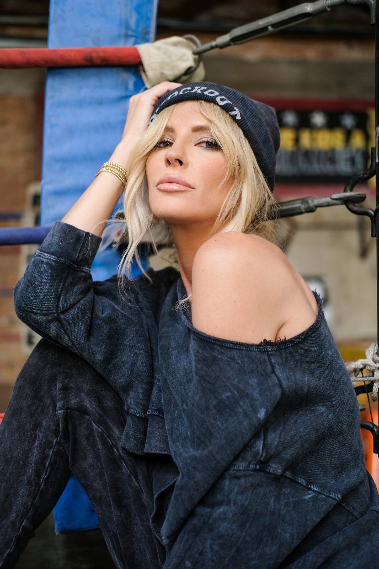 KNOCK OUT BEANIE - VINTAGE BLACK