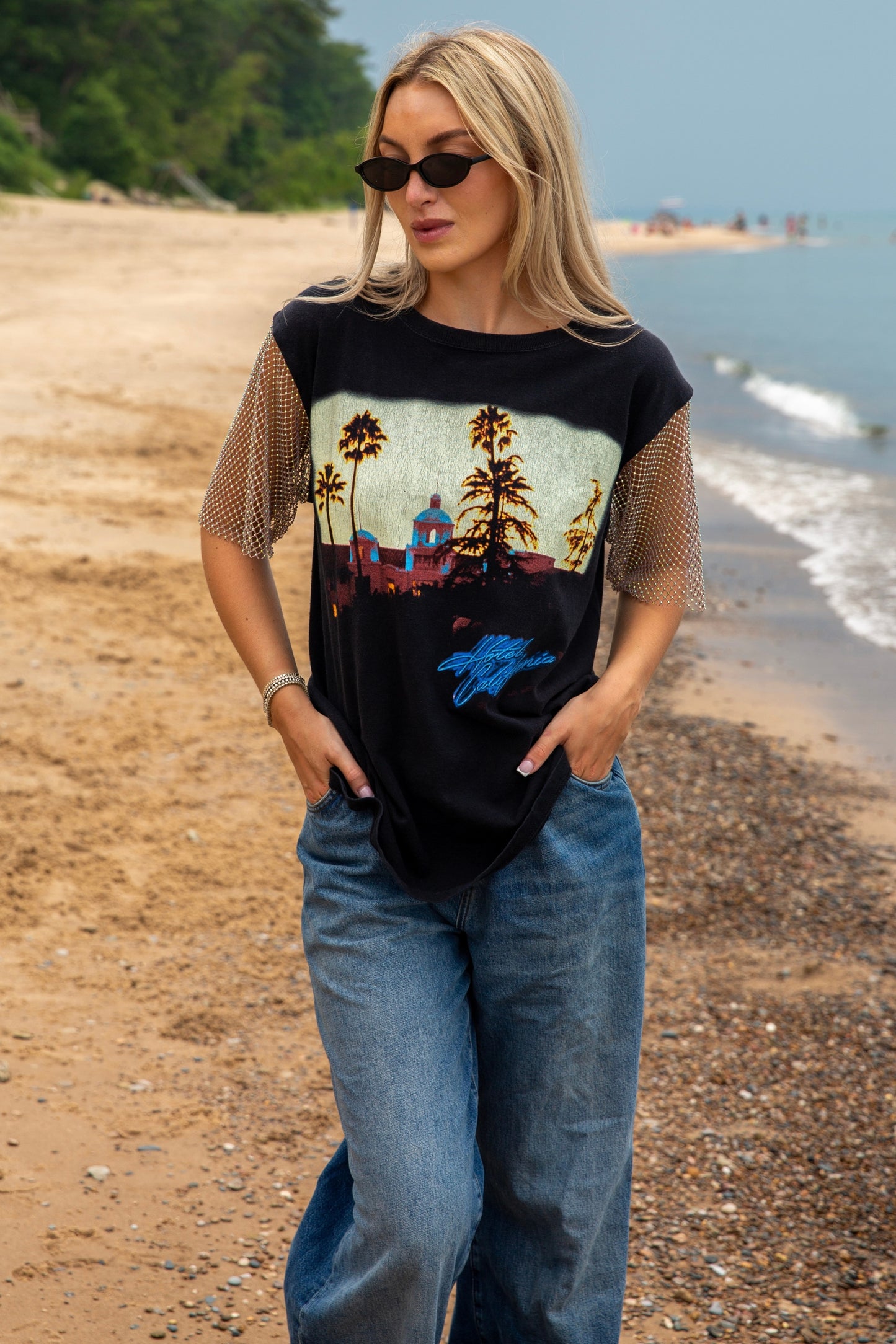 OPDNY CRYSTAL SLEEVE EAGLES TEE