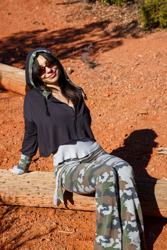 BOXY ZIP HOODIE - COAL/HEATHER CAMO