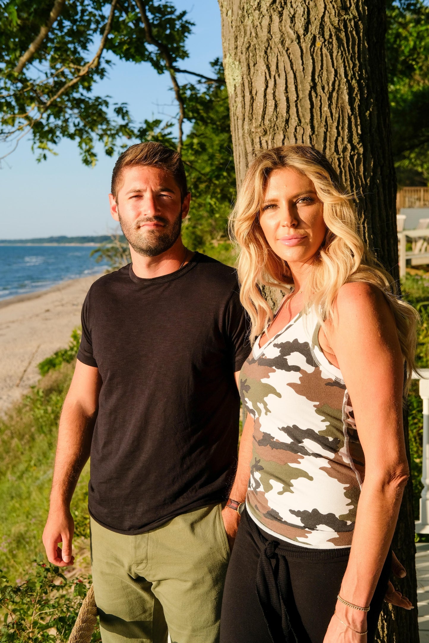 CAMO V NECK TANK - WHITE CAMO