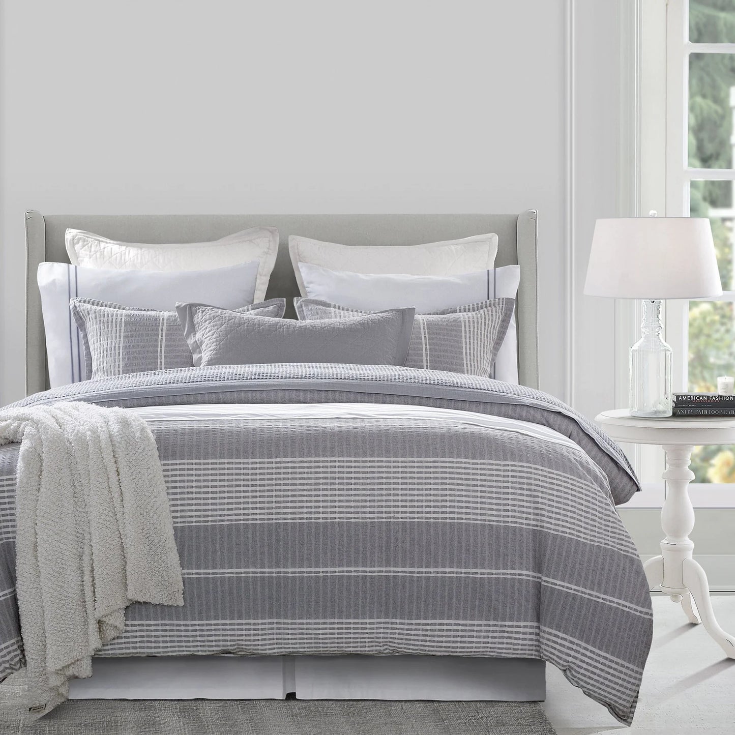 LANE STRIPE BEDDING SET