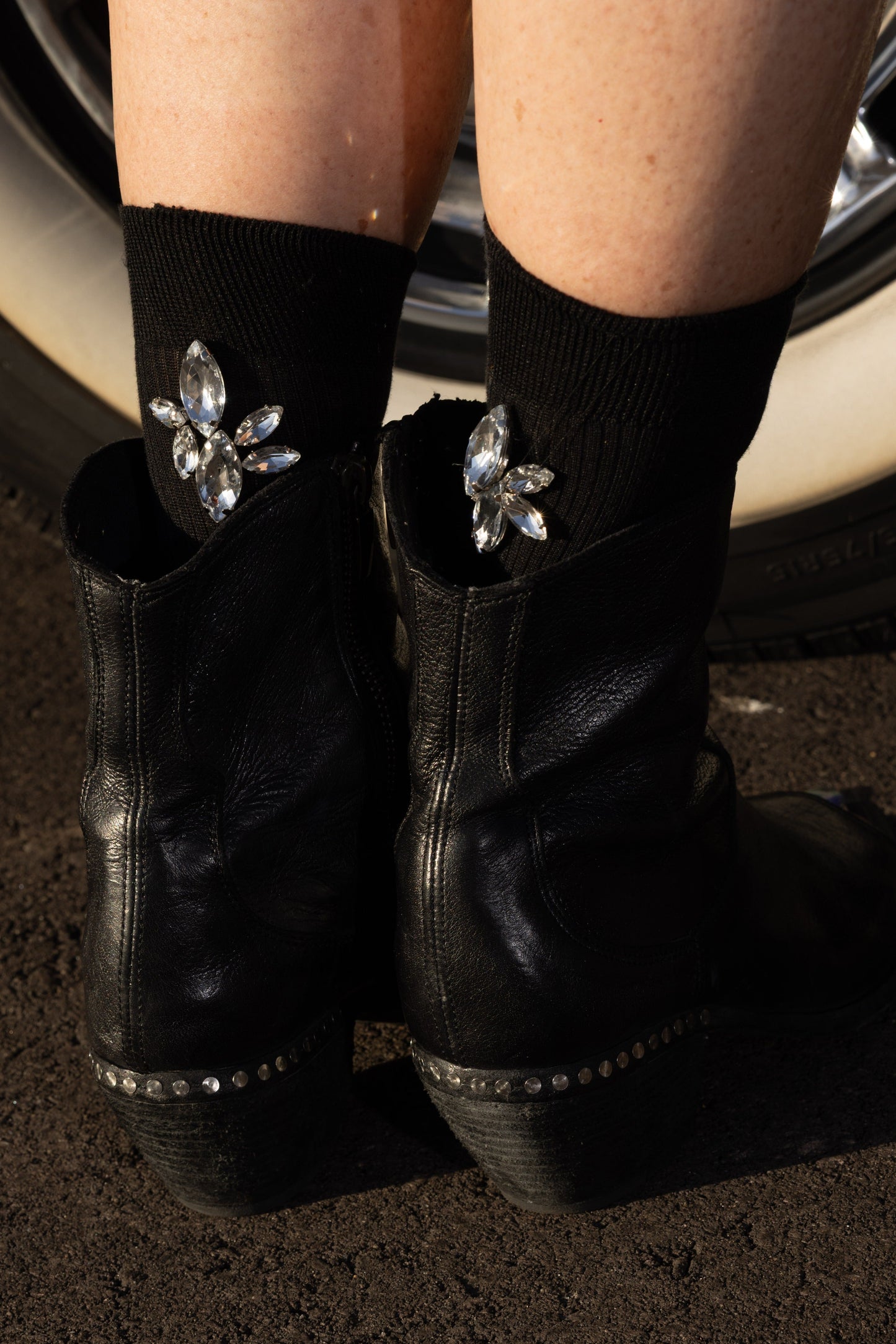 MLR CRYSTAL SOCKS (VICTORIAN)-BLACK