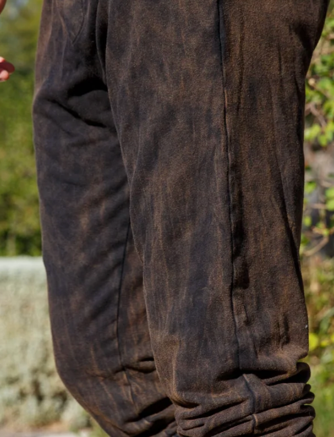 JOGGER WITH LACE BACK CUFF - ANTIQUED BLACK