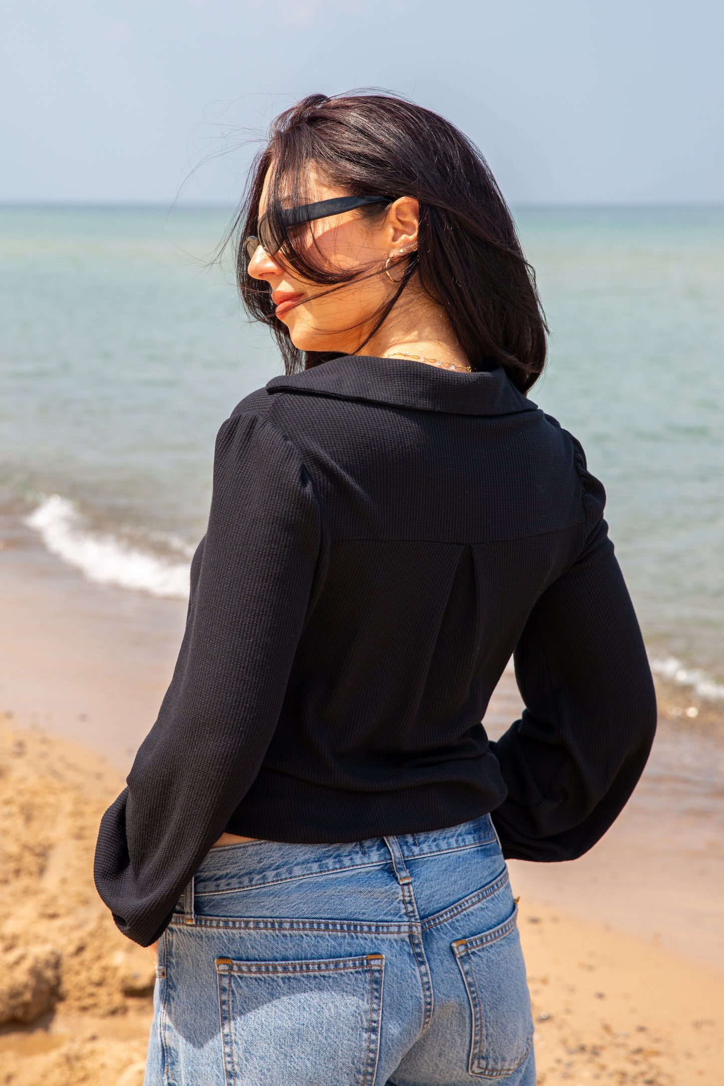THERMAL TIE FRONT HEART SHIRT-BLACK