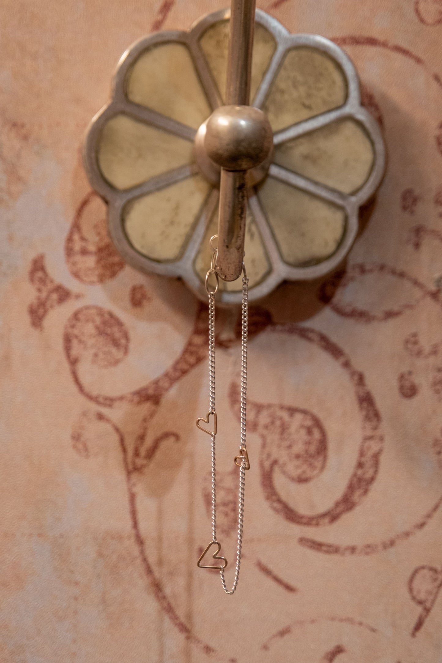 JH SS BRACELET 3 14K GOLD HEARTS