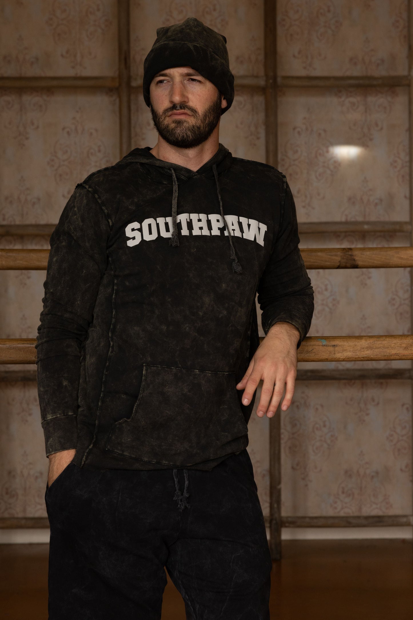 SOUTHPAW SWEATSHIRT - VINTAGE ARMY