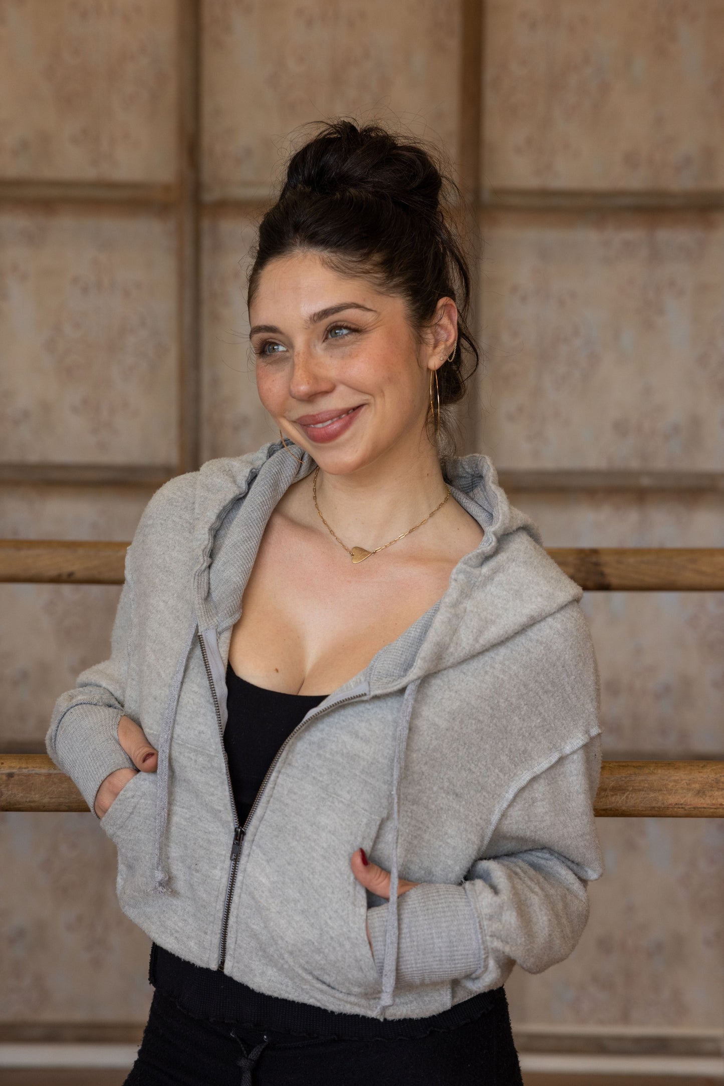 CROP REVERSE FLEECE ZIP HOODIE- HEATHER GREY