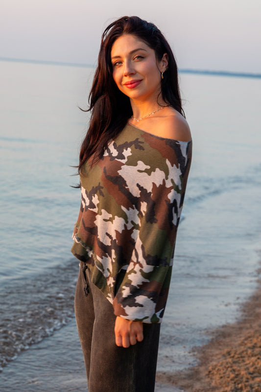 CAMO OFF SHOULDER SWEATSHIRT-HEATHER GREY CAMO