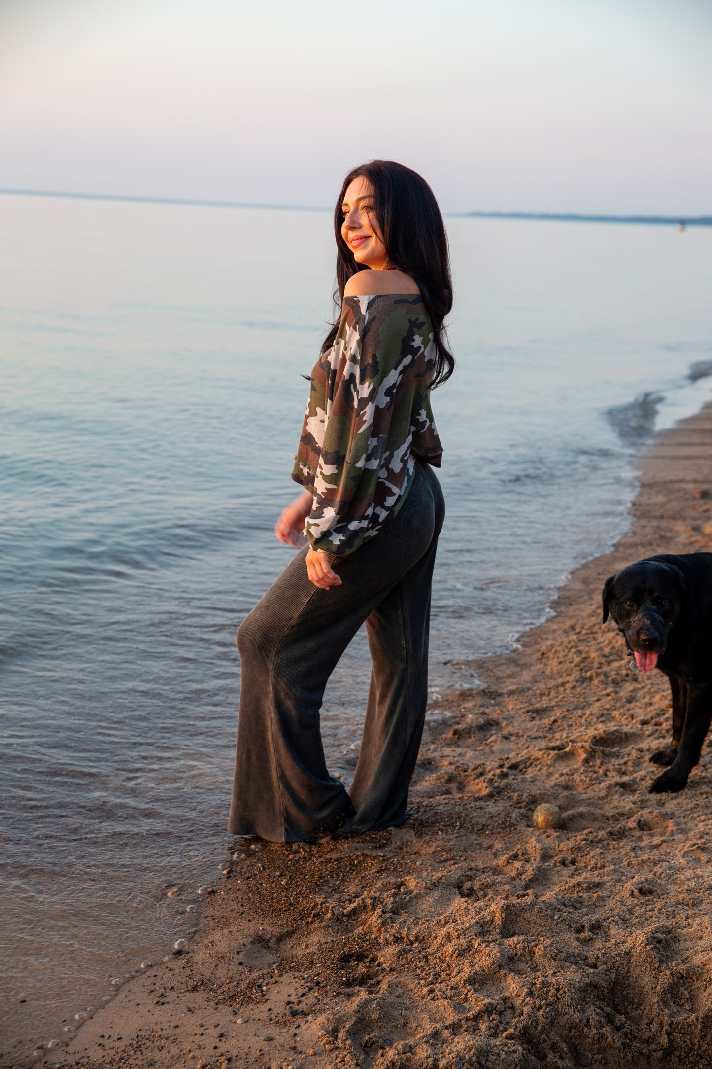 CAMO OFF SHOULDER SWEATSHIRT-HEATHER GREY CAMO