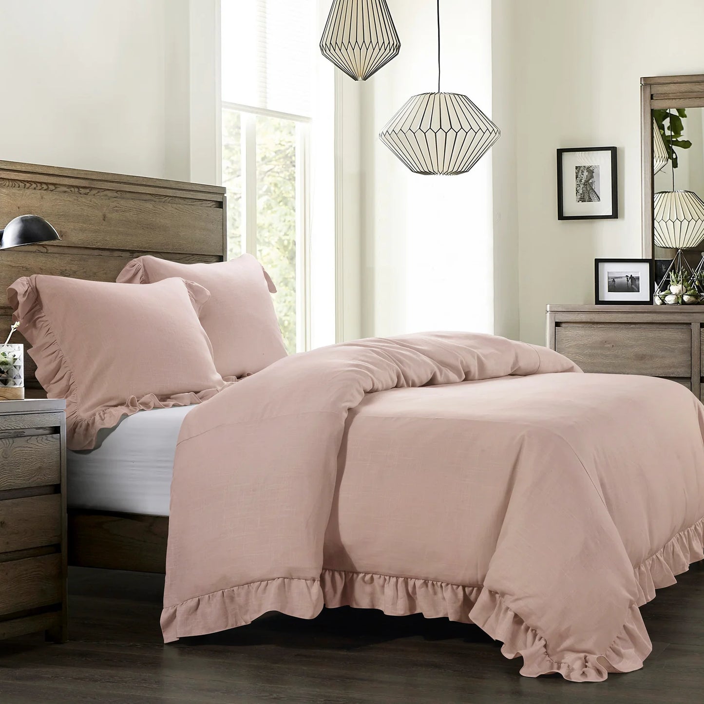 LILY WASHED LINEN RUFFLED DUVET QUEEN