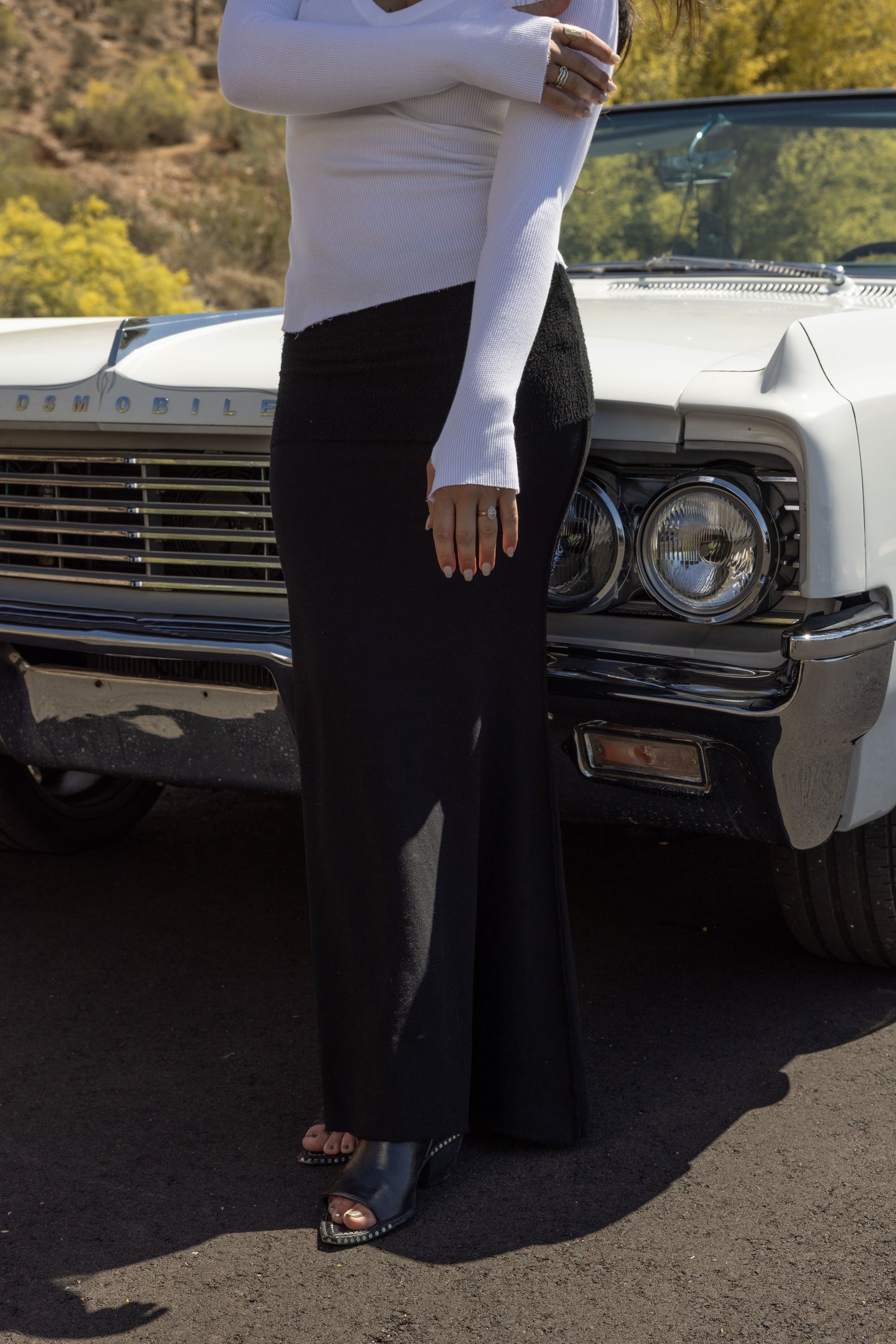 ROLLOVER FLEECE SKIRT-BLACK