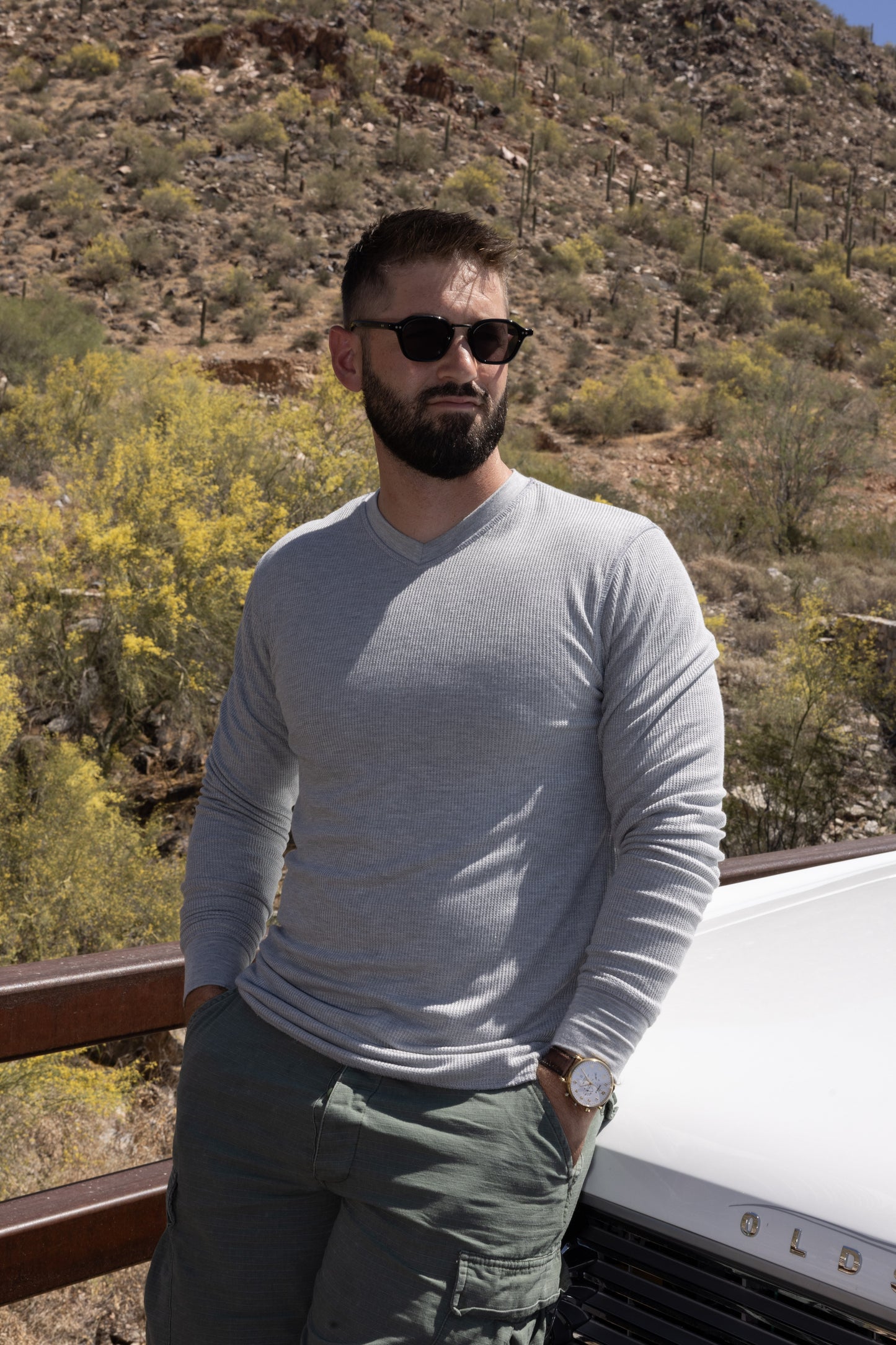 DOUBLE LAYER THERMAL V-NECK - HEATHER GREY