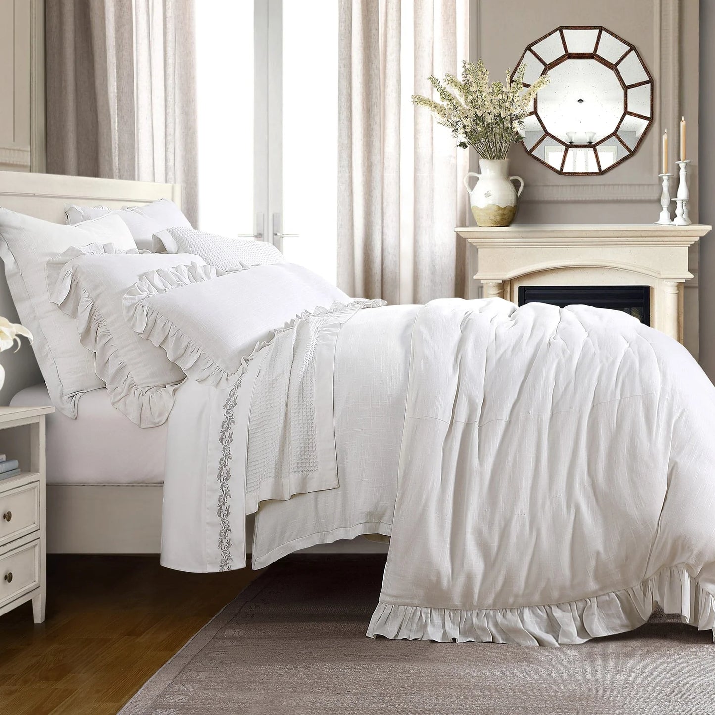 LILY WASHED LINEN RUFFLED DUVET KING
